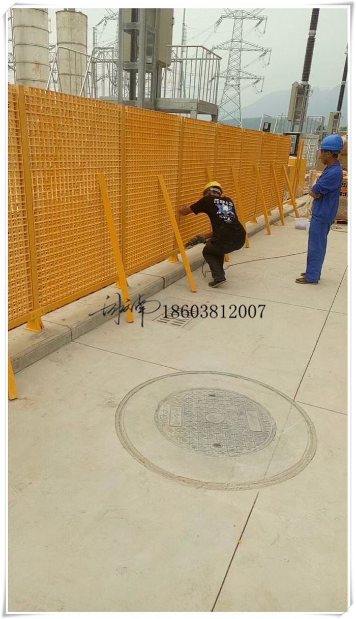 喀什地区玻璃钢格栅护栏超长距离需要斜拉固定